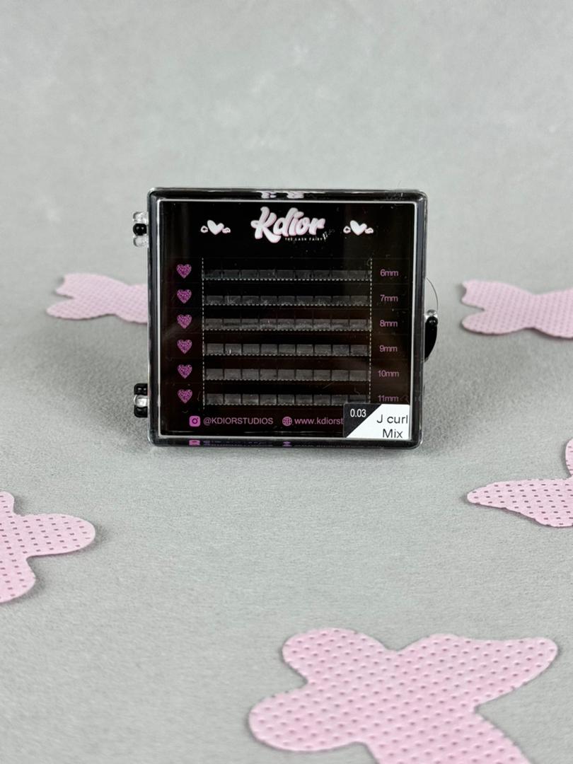 Bottom lashes