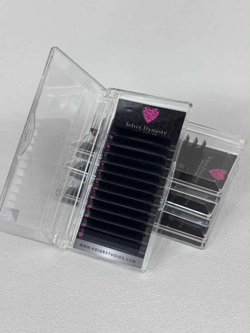 Premium Velvet Dynasty Lash Tray